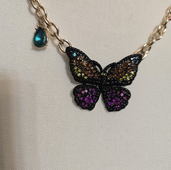 Betsey Johnson Butterfly Necklace - Picture 2 of 4